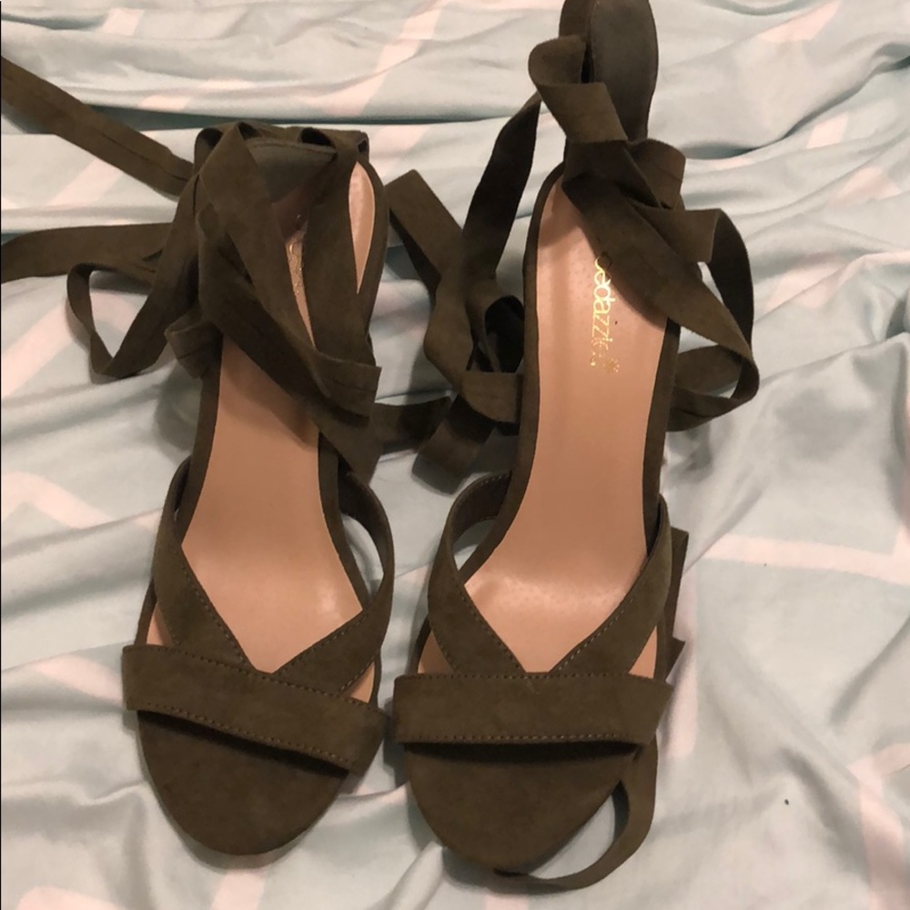 Green heeled shoes